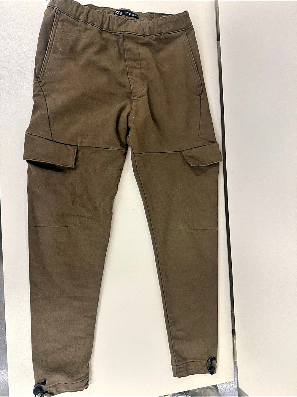 Zara women’s Cargo Pants in Brown Size S